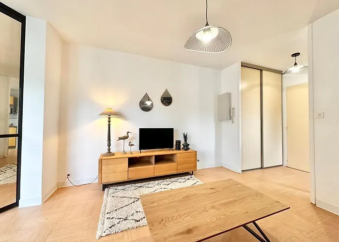 Le D'eau - Raffine - - Balcon Apartment