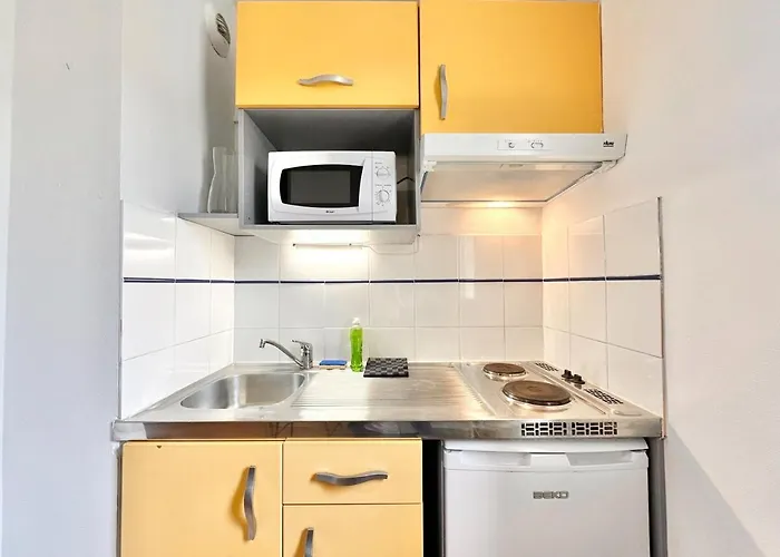 Le D'eau - Raffine - - Balcon Apartment *